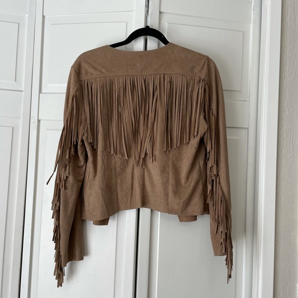 Fringe jacket - Picture 2 of 3